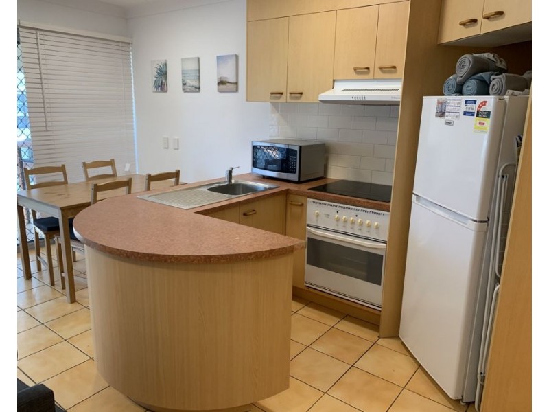 52/106 Marine Parade, Southport QLD 4215