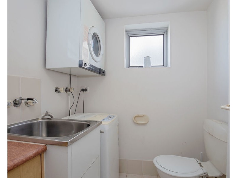 52/106 Marine Parade, Southport QLD 4215