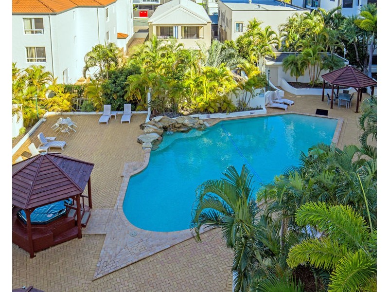 52/106 Marine Parade, Southport QLD 4215