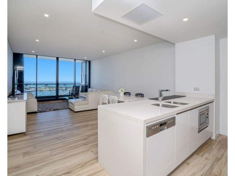 1906/2 Como Crescent, Southport QLD 4215