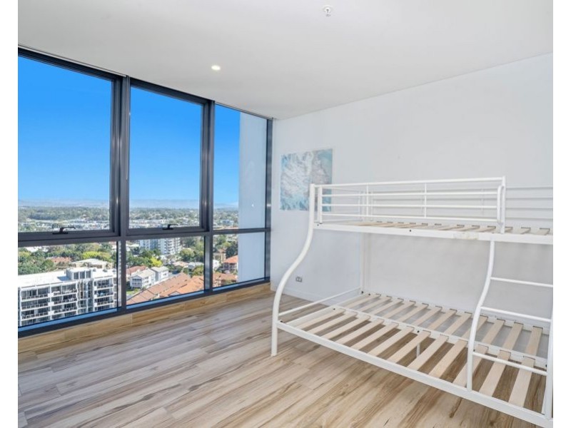 1906/2 Como Crescent, Southport QLD 4215