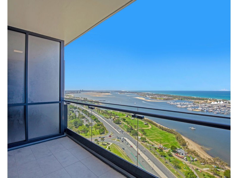 3112/2 Como Crescent, Southport QLD 4215