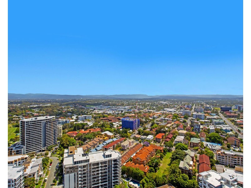 3112/2 Como Crescent, Southport QLD 4215