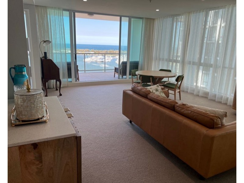 1907/1 Como Crescent, Southport QLD 4215