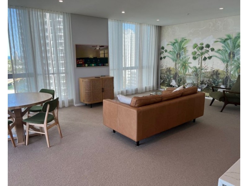 1907/1 Como Crescent, Southport QLD 4215