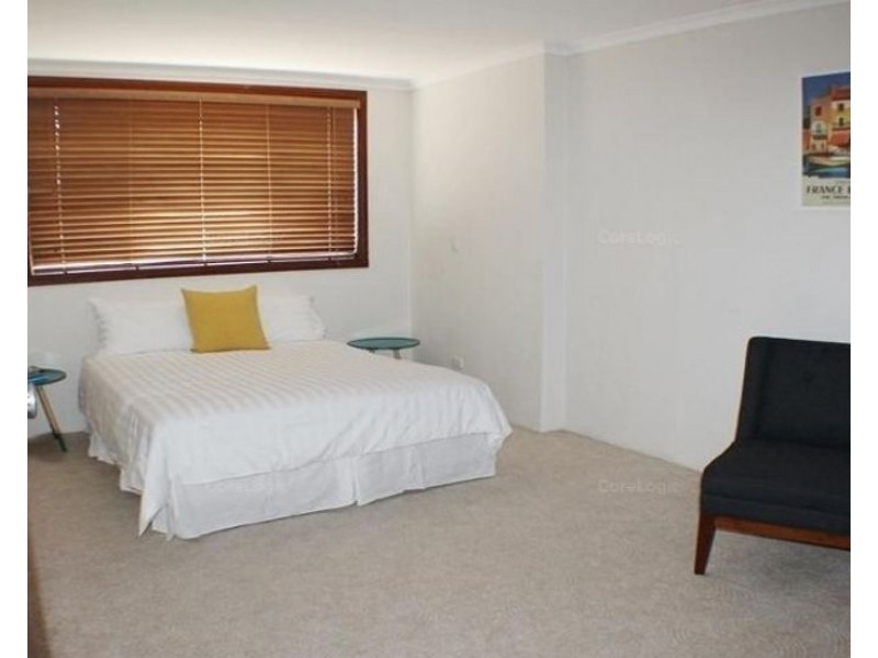 34 Meron Street, Southport QLD 4215