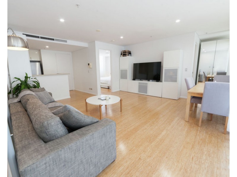 517A/1 Como Crescent, Southport QLD 4215