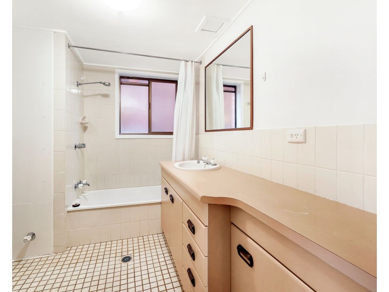 7/79 Queen Street, Southport QLD 4215