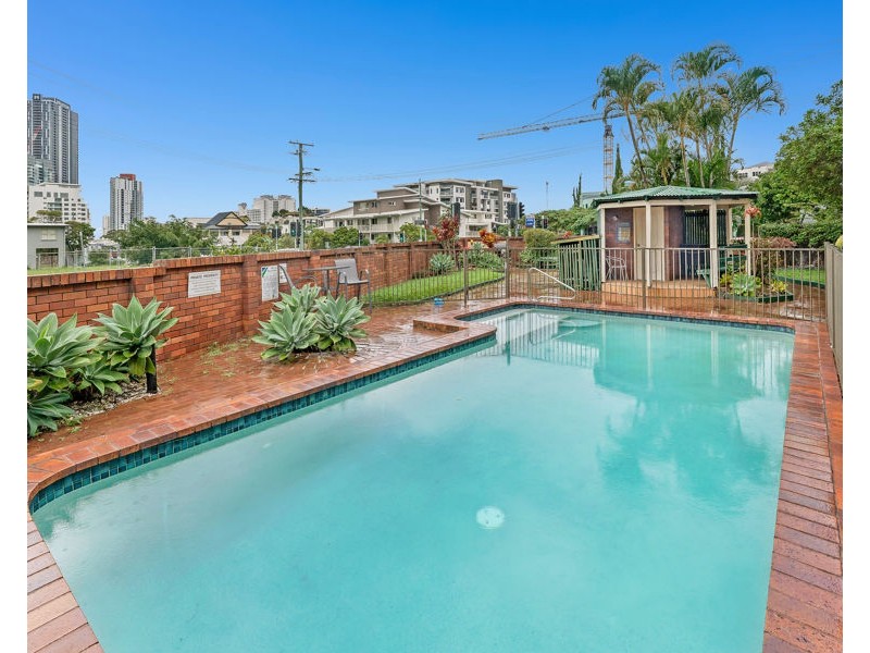 7/79 Queen Street, Southport QLD 4215