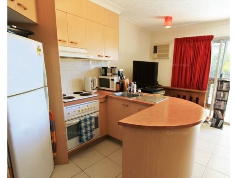 23/106 Marine Parade, Southport QLD 4215