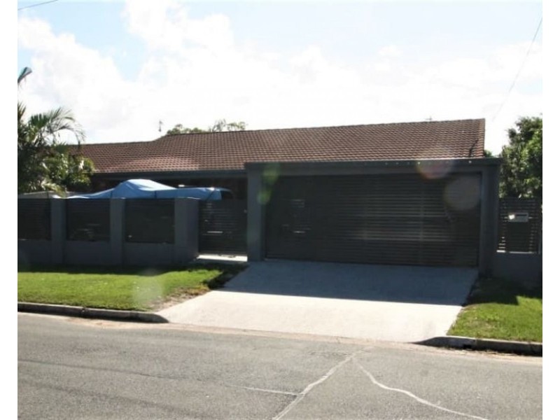 1/20 Stradbroke Street, Biggera Waters QLD 4216