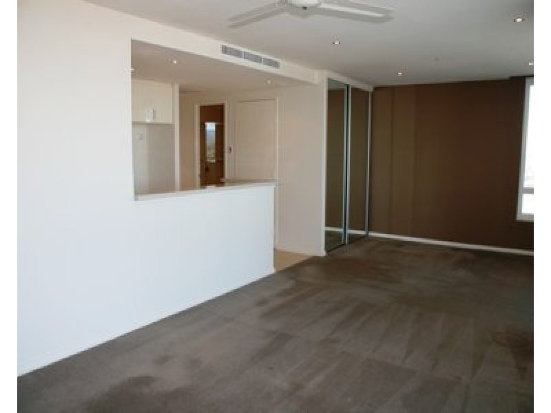 1009/1 Como Crescent, Southport QLD 4215