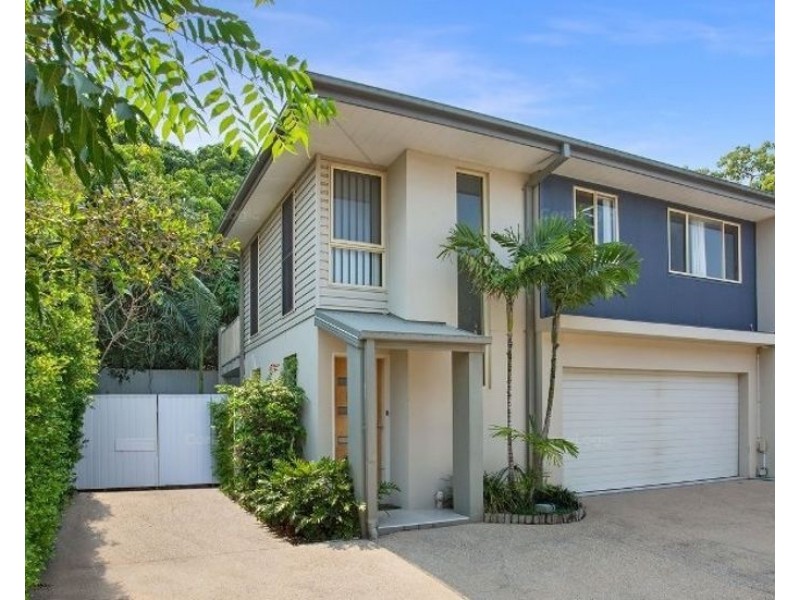 7/4 Locke Street, Southport QLD 4215