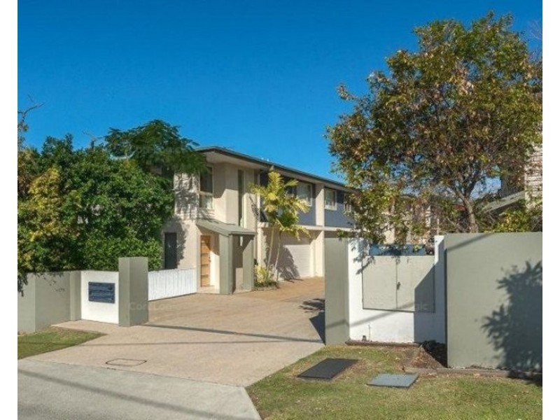 7/4 Locke Street, Southport QLD 4215