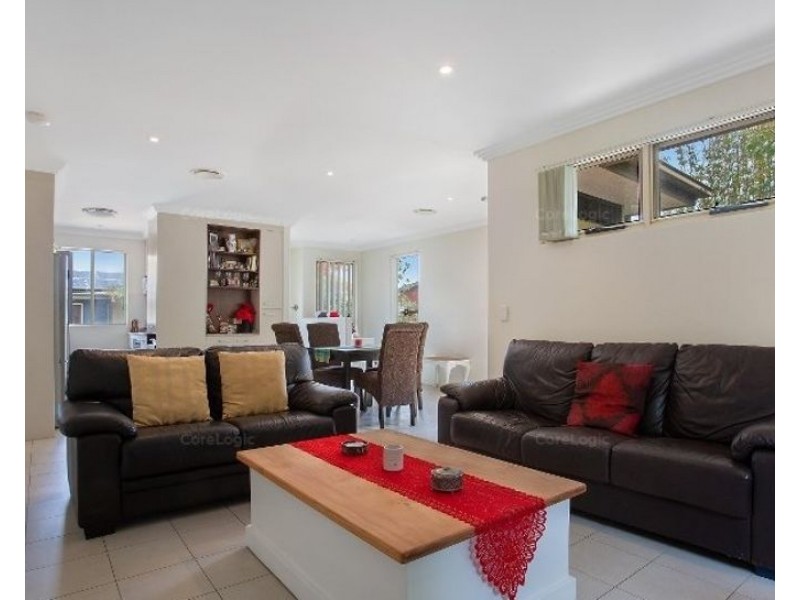 7/4 Locke Street, Southport QLD 4215