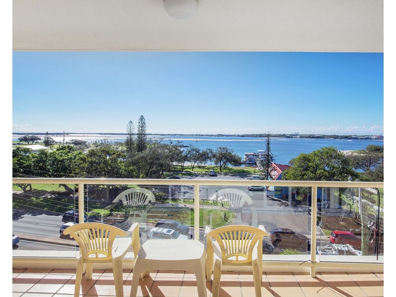 54/106 Marine Parade, Southport QLD 4215