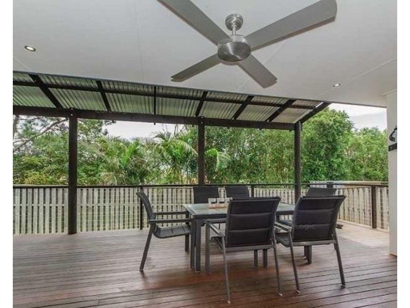 28 Blue Ridge Crescent, Robina QLD 4226