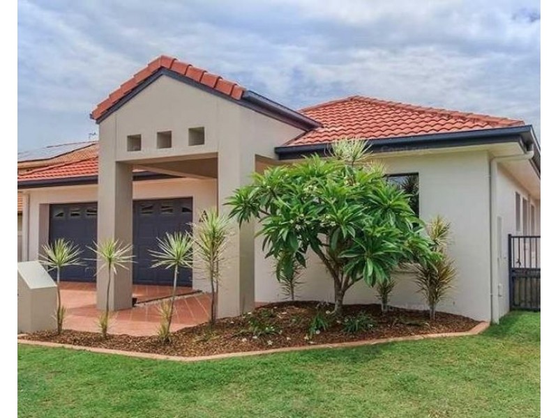 28 Blue Ridge Crescent, Robina QLD 4226