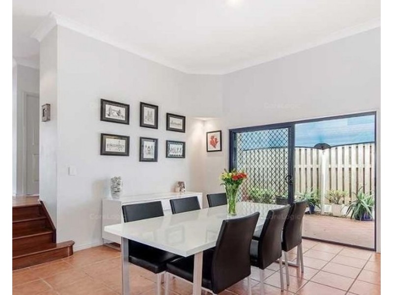 28 Blue Ridge Crescent, Robina QLD 4226