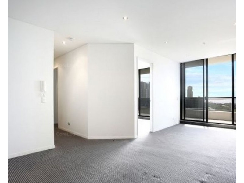1101/2 Aqua Street, Southport QLD 4215