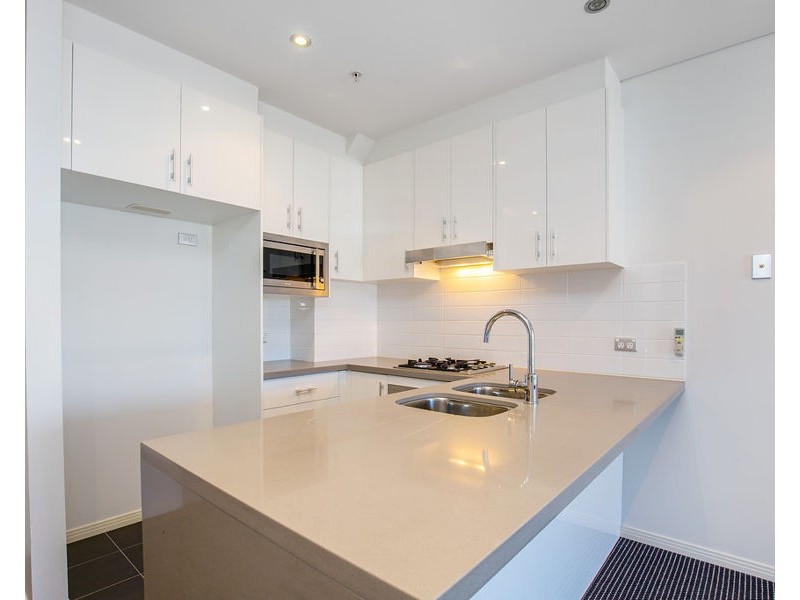 1101/2 Aqua Street, Southport QLD 4215