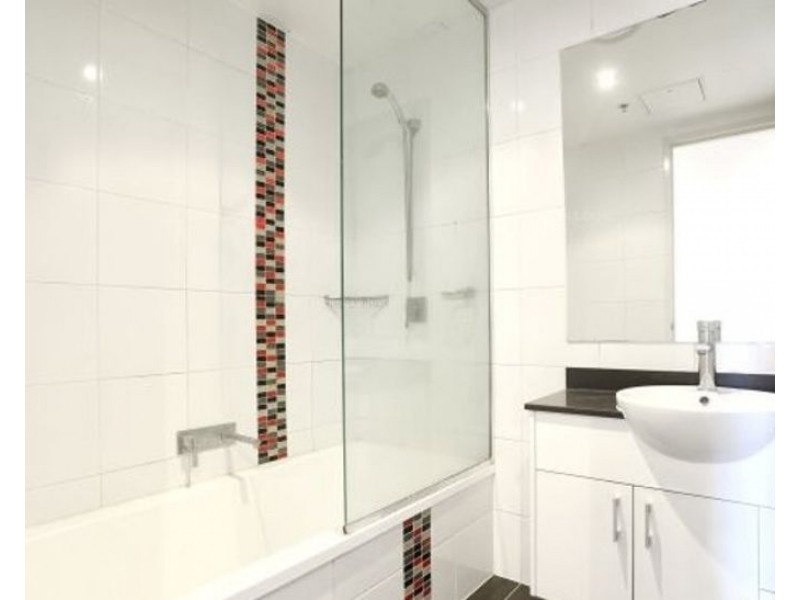 1101/2 Aqua Street, Southport QLD 4215