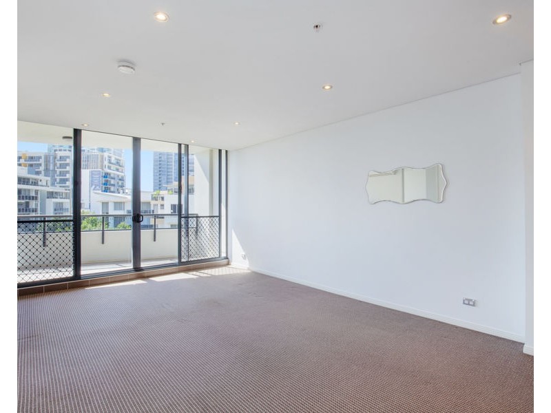 2 Aqua Street, Southport QLD 4215