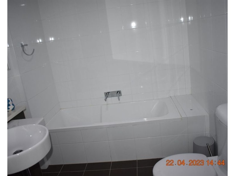 6 Aqua Street, Southport QLD 4215