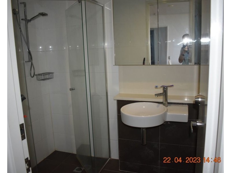 6 Aqua Street, Southport QLD 4215