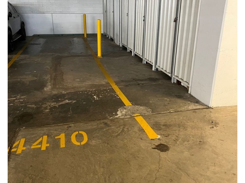 4410/2 Como Crescent, Southport QLD 4215