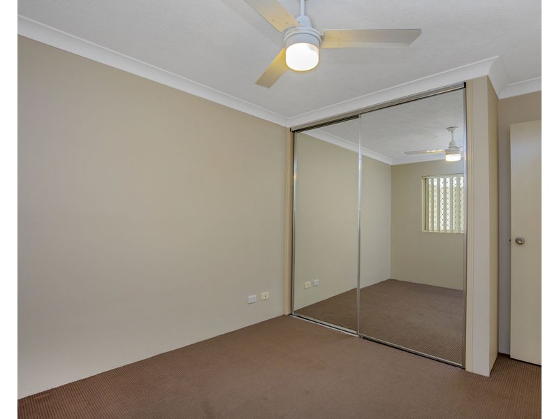 4/64-66 Queen Street, Southport QLD 4215