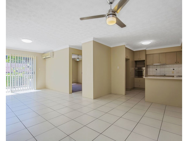 4/64-66 Queen Street, Southport QLD 4215