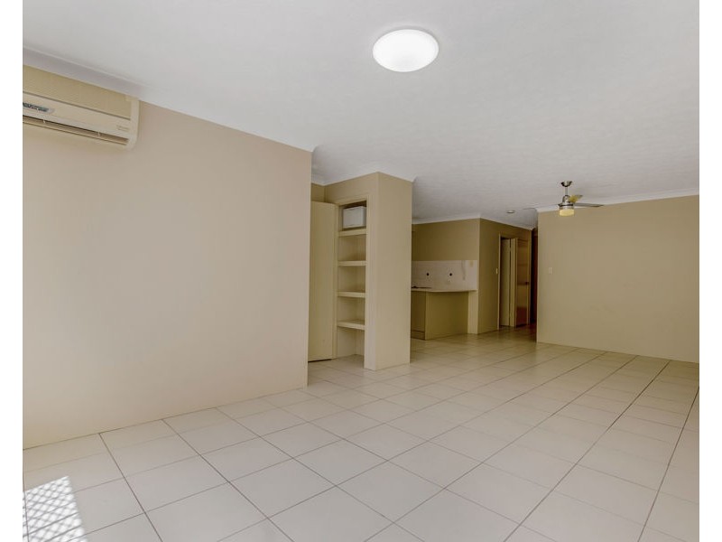 4/64-66 Queen Street, Southport QLD 4215