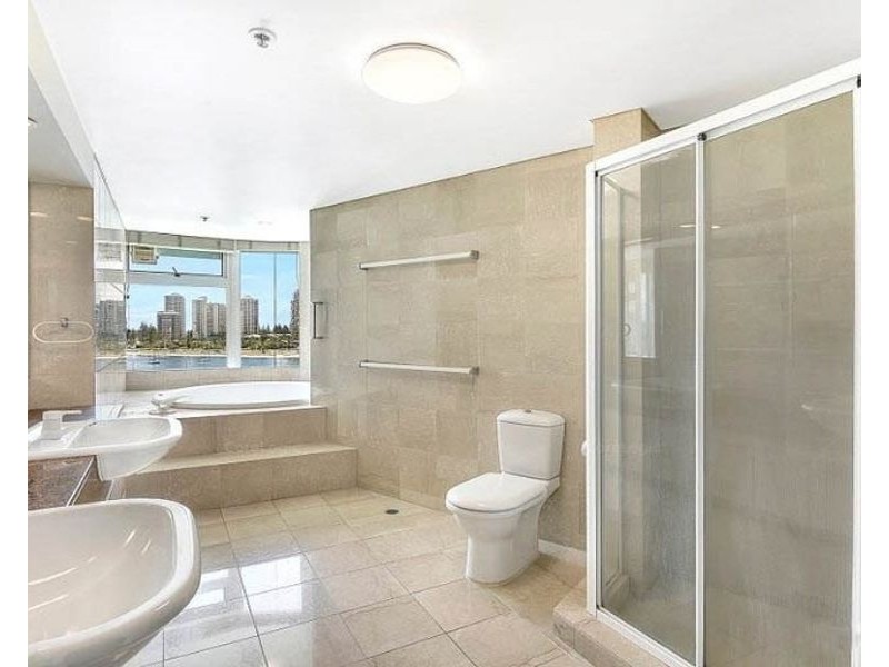 91/75 Brighton Parade, Southport QLD 4215