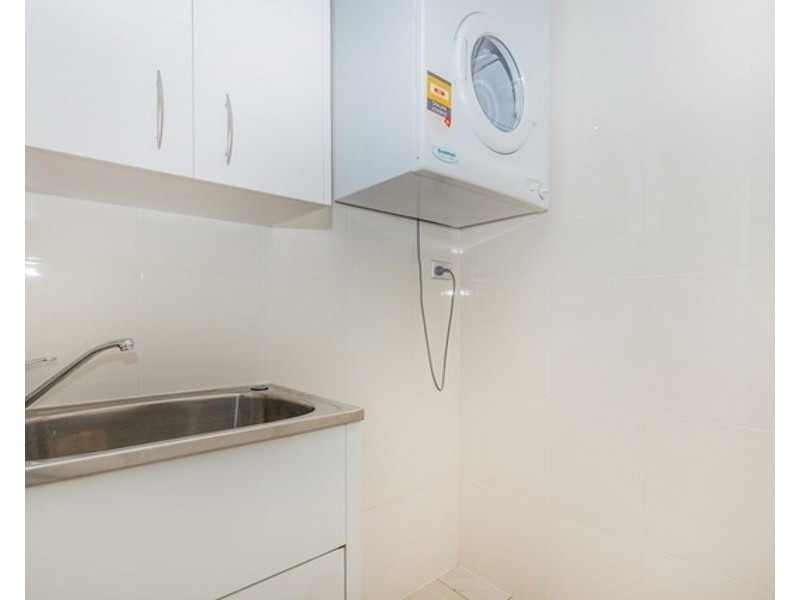 902/1 Como Crescent, Southport QLD 4215