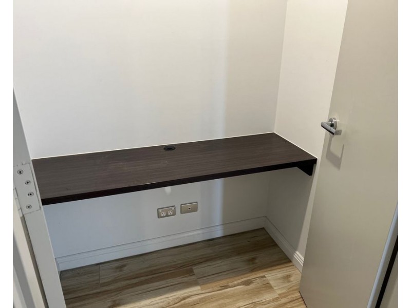 4410/2 Como Crescent, Southport QLD 4215