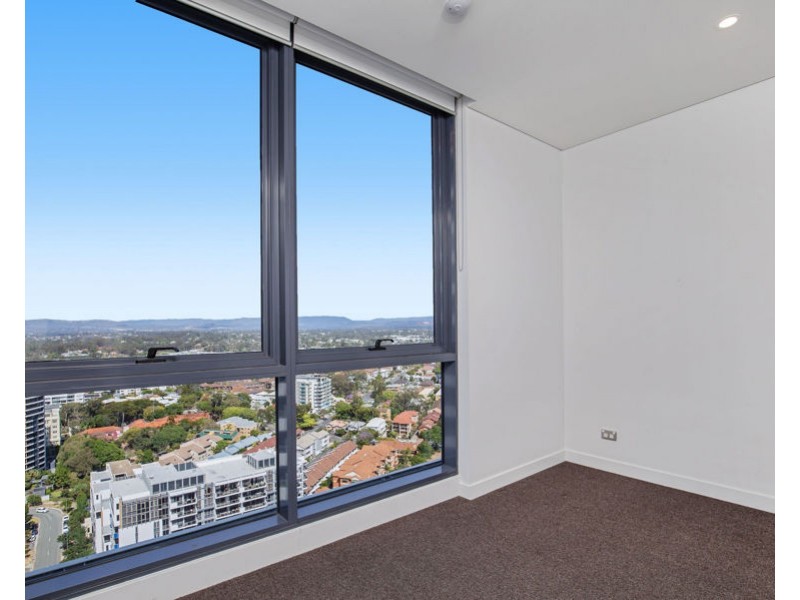 2511/2 Como Crescent, Southport QLD 4215