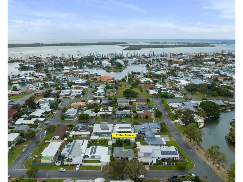 5 Collier Avenue, Biggera Waters QLD 4216
