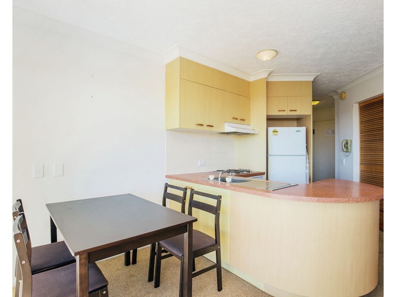 54/106 Marine Parade, Southport QLD 4215