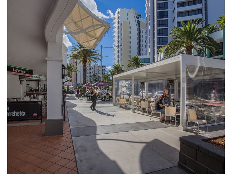 24 Queensland Avenue, Broadbeach QLD 4218