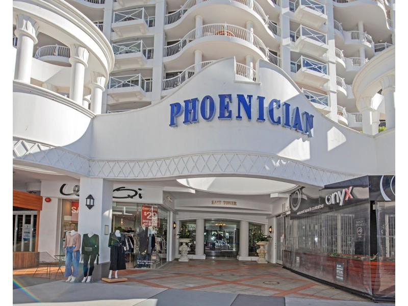 24 Queensland Avenue, Broadbeach QLD 4218