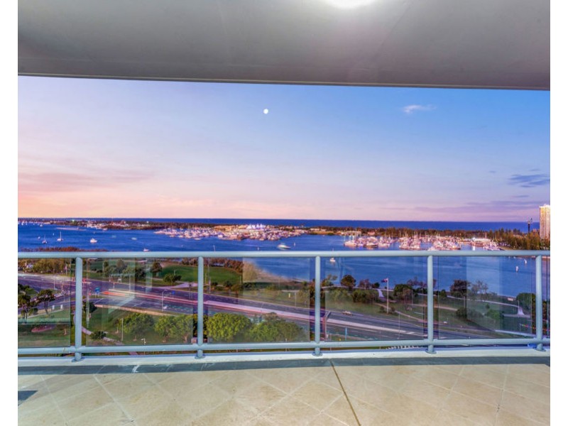 2207/1 Como Crescent, Southport QLD 4215