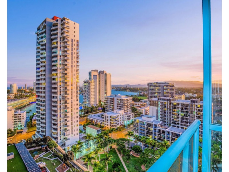 2207/1 Como Crescent, Southport QLD 4215