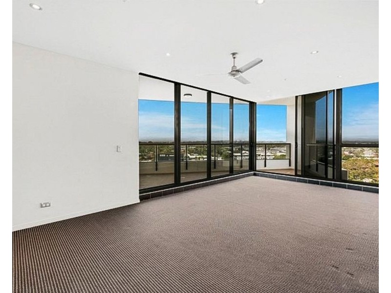 1809/2 Aqua Street, Southport QLD 4215