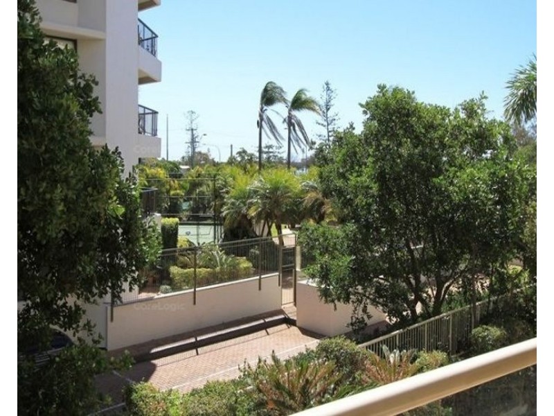 106 Marine Parade, Southport QLD 4215