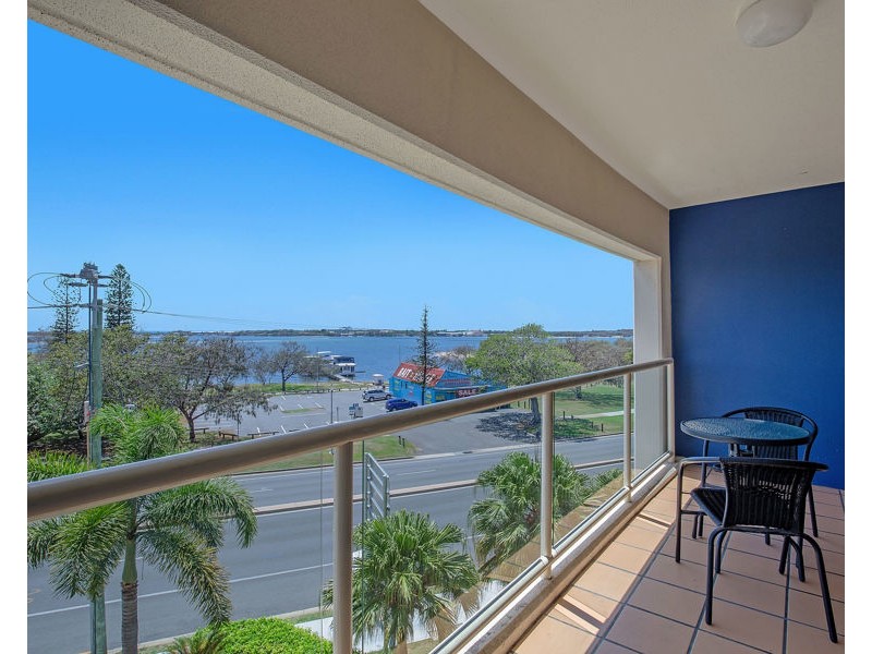 46/106 Marine Parade, Southport QLD 4215