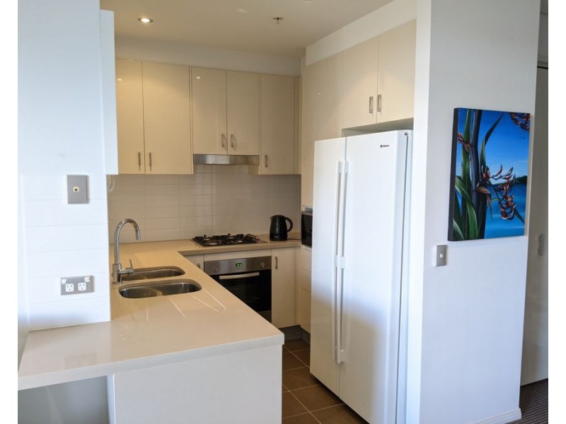 1110/2 Aqua Street, Southport QLD 4215