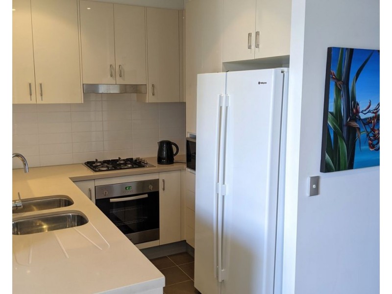 1110/2 Aqua Street, Southport QLD 4215