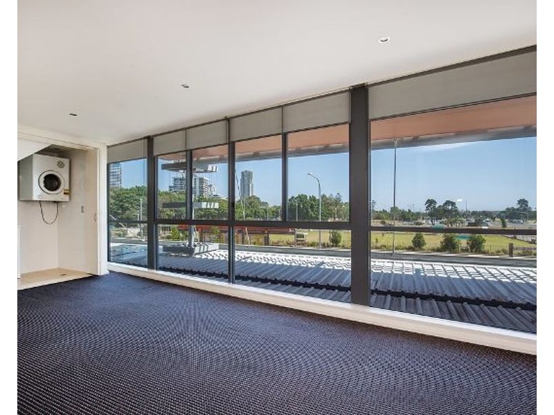 512B/1 Como Crescent, Southport QLD 4215