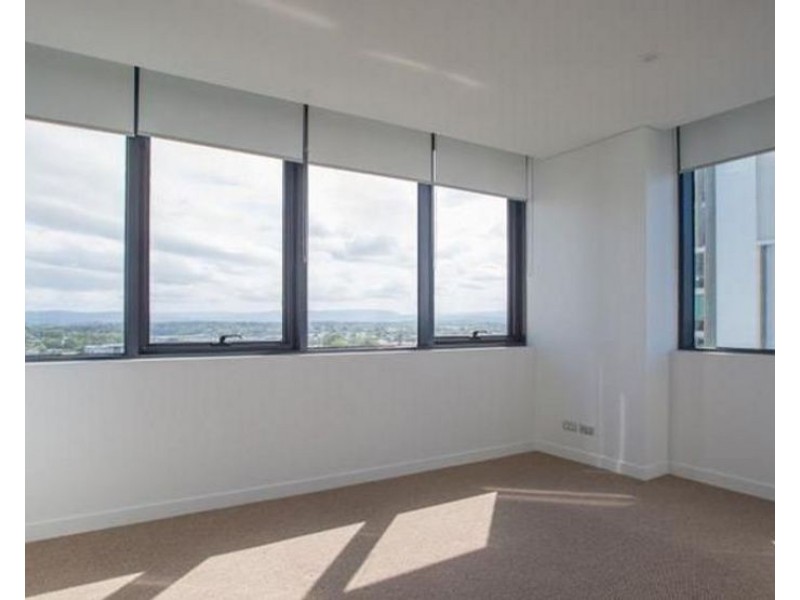 1501/2 Como Crescent, Southport QLD 4215